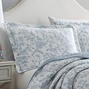 Load image into Gallery viewer, Amberley Soft Blue Quilt Set
