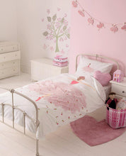 Load image into Gallery viewer, Heart Shaped Sequin Cushion
