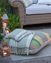 Load image into Gallery viewer, Dylan Hedgerow Check Throw
