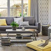 Load image into Gallery viewer, Editions Chevron Printed Rug
