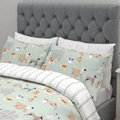 Load image into Gallery viewer, Dog Days Printed Duvet Cover Bedset
