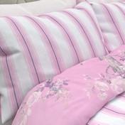 Load image into Gallery viewer, Belvedere Printed Fuchsia Duvet Cover
