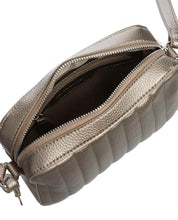 Load image into Gallery viewer, Gold Quilted Square Cross Body Bag with Tassel
