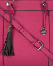 Load image into Gallery viewer, Fuschia Ring Handle Tassel Tote Bag

