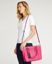 Load image into Gallery viewer, Fuschia Ring Handle Tassel Tote Bag
