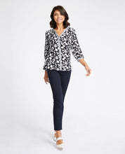 Load image into Gallery viewer, Contrast Trim Little Venice Print Blouse

