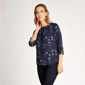 Load image into Gallery viewer, 3/4 Sleeve Twill Floral Denim Top
