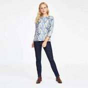 Load image into Gallery viewer, 3/4 Sleeve Twill Underwater Leaves Print Top
