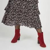 Load image into Gallery viewer, Black Tiered Swirling Ditsy Dress
