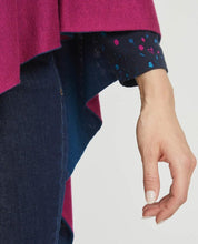 Load image into Gallery viewer, Cranberry/Teal Reversible Poncho
