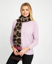 Load image into Gallery viewer, Leopard Print Warm Handle Scarf
