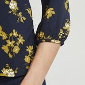 Load image into Gallery viewer, Floral Bouquet Print Top
